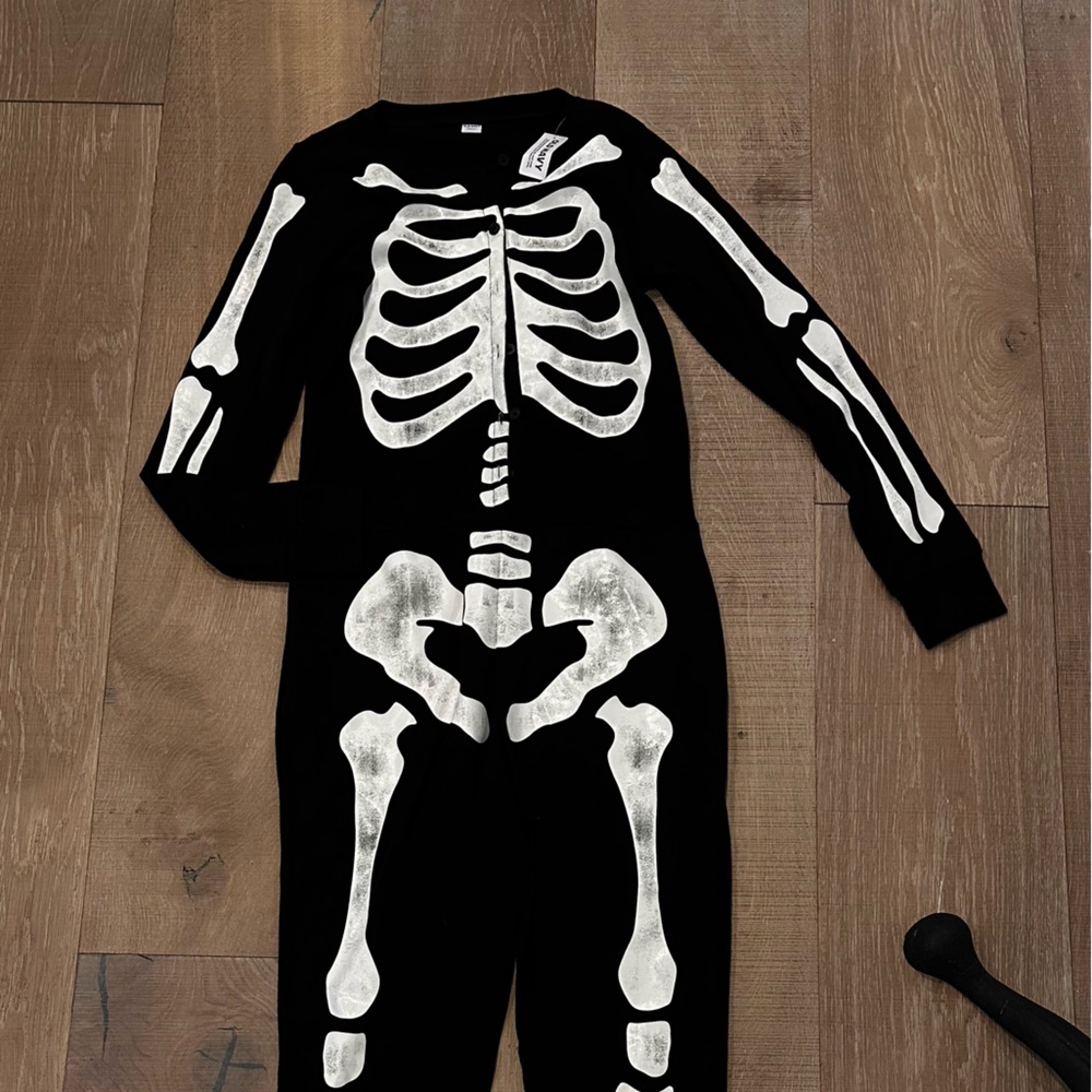 Old Navy Black Skeleton Pajama Set